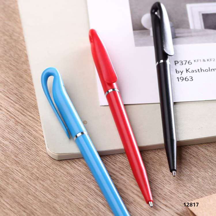 Wholesale custom  Economical twist action ballpen Plastic Pen 2