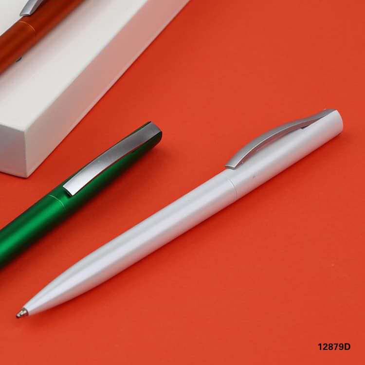Wholesale custom  Twist action ballpen Plastic Pen 2
