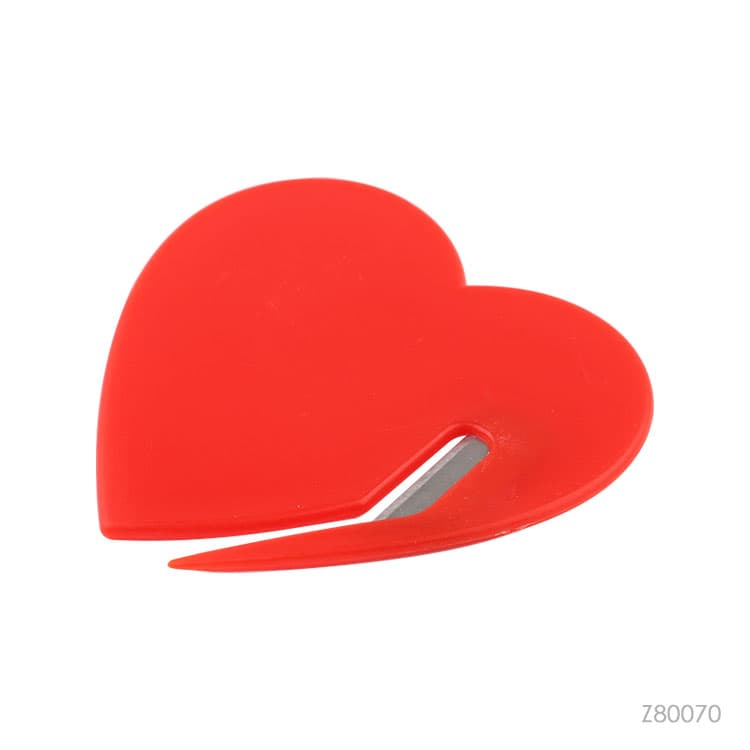 Wholesale custom  Heart shape plastic letter opener Office Accessories 2